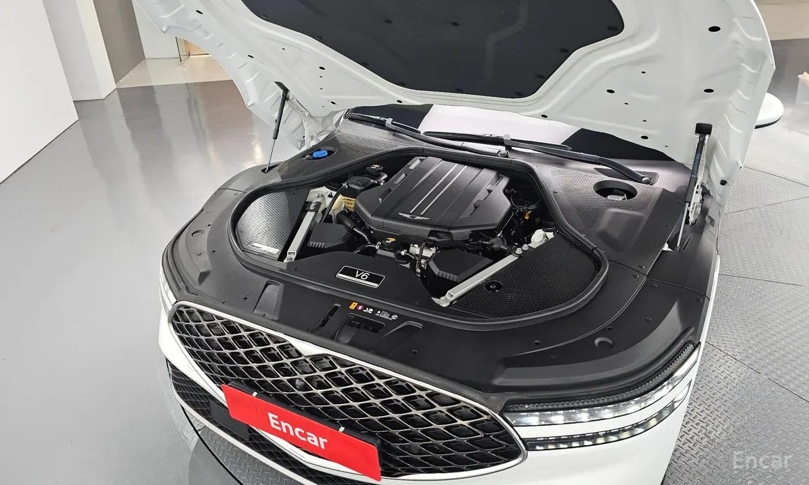 Фото 6 - Genesis G90