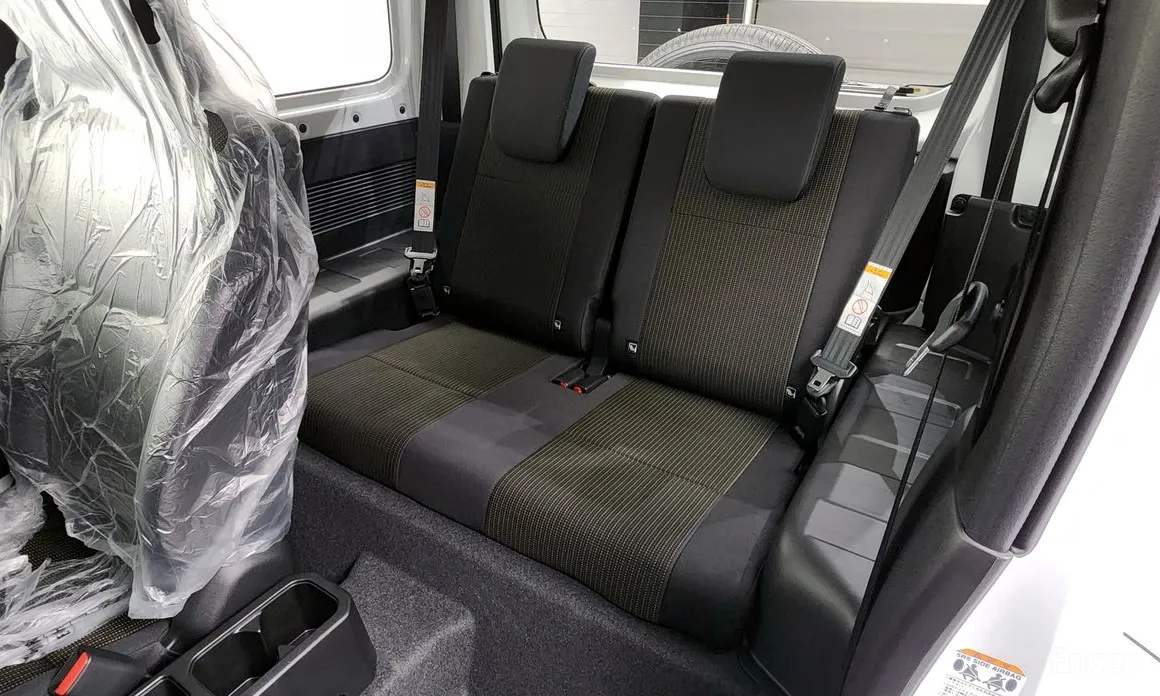 Фото 12 - Suzuki Jimny