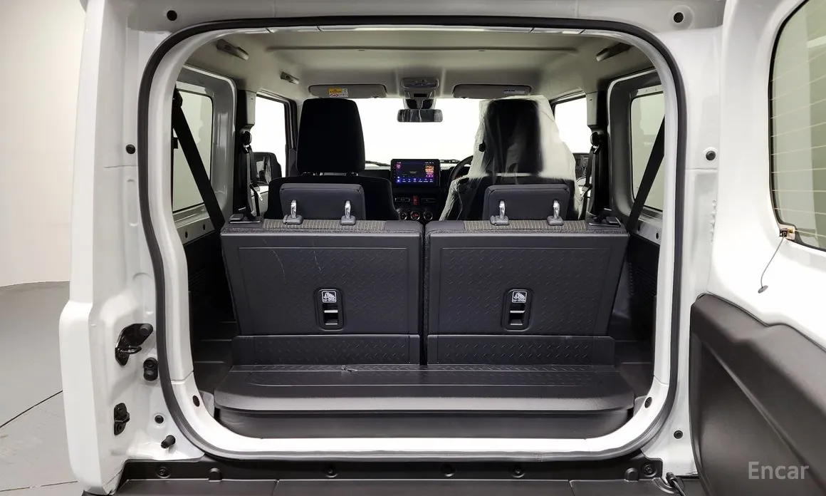 Фото 20 - Suzuki Jimny