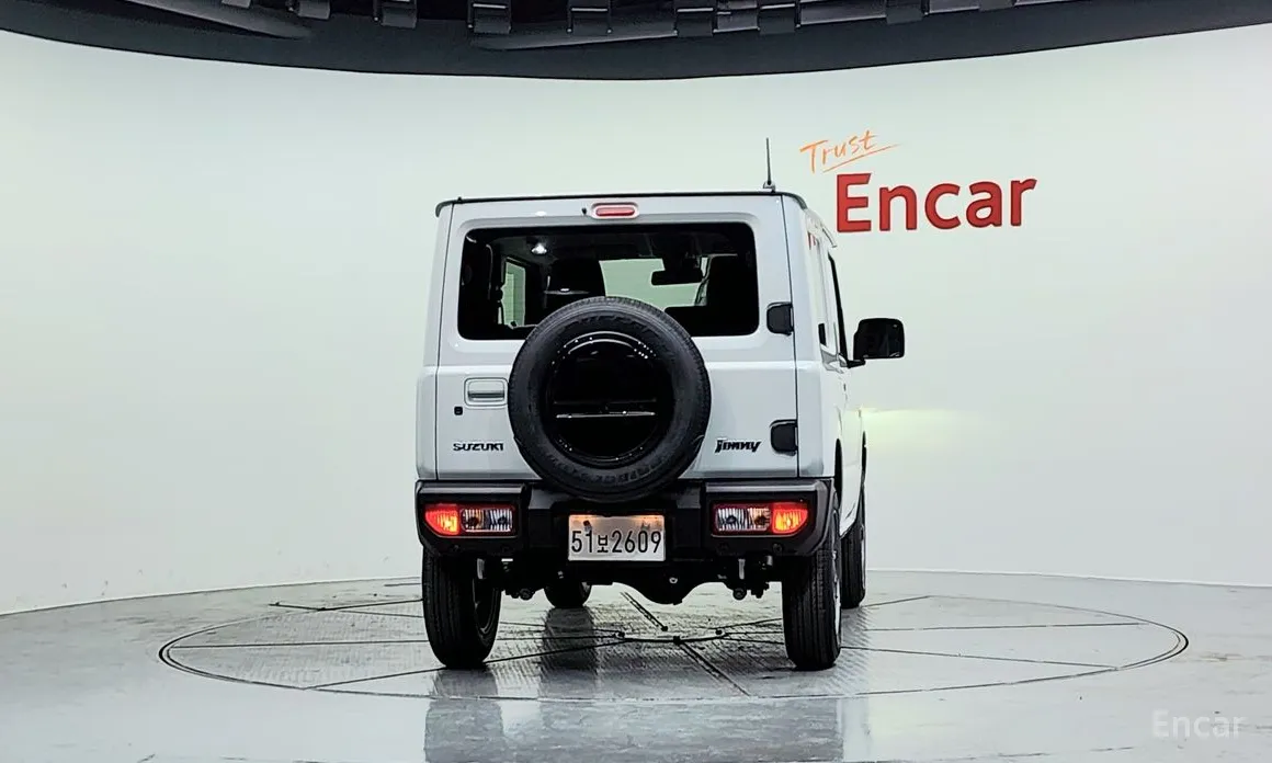 Фото 4 - Suzuki Jimny