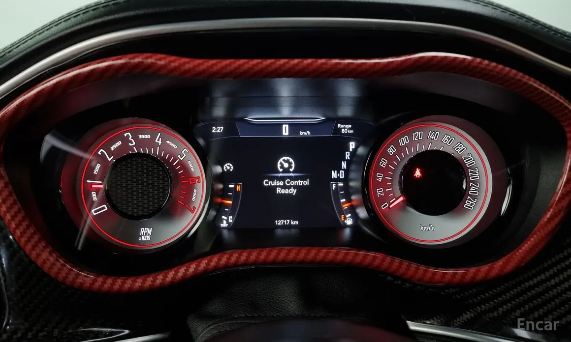 Фото 8 - Dodge Challenger