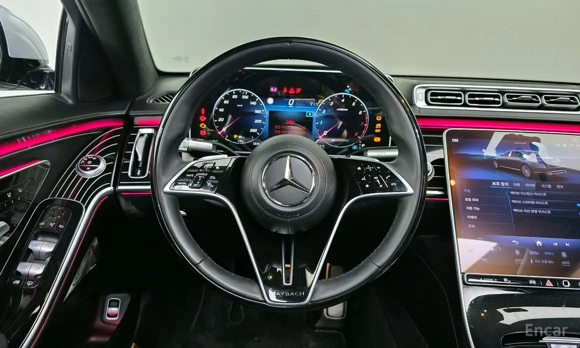 Фото 13 - Mercedes-Benz S-Class