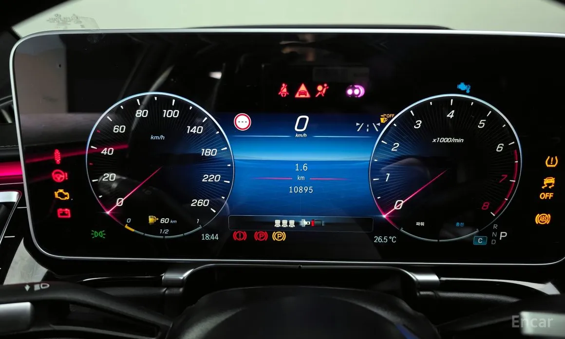 Фото 8 - Mercedes-Benz S-Class