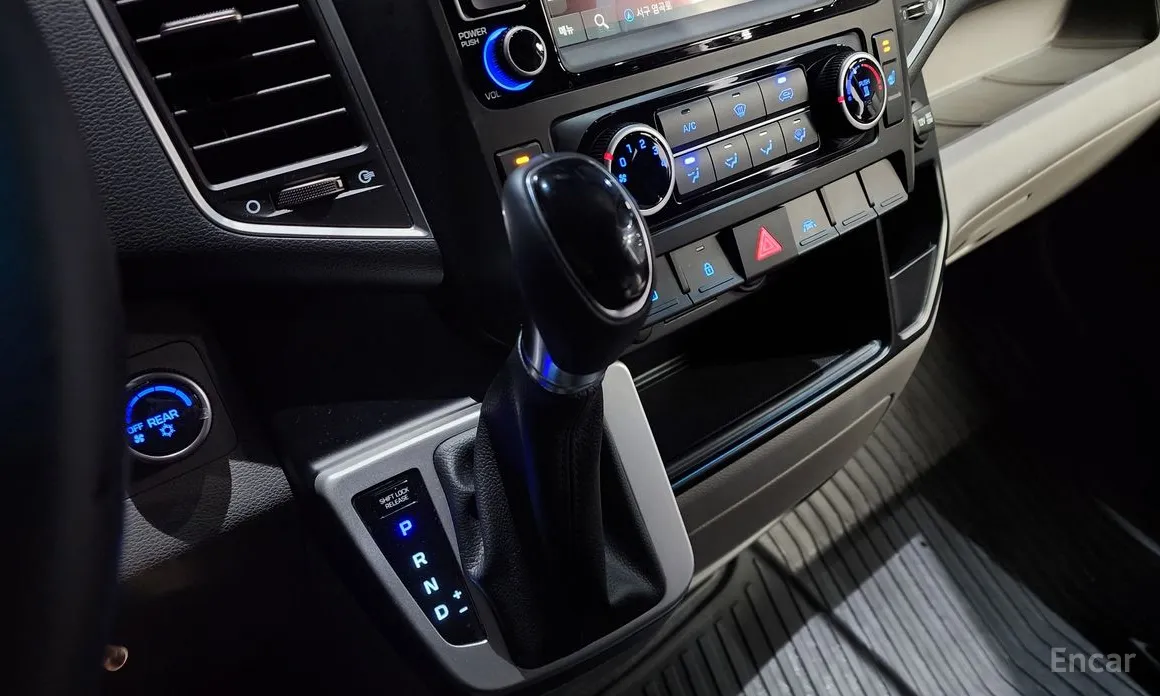 Фото 9 - Hyundai Solati