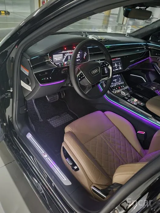 Фото 7 - Audi S8