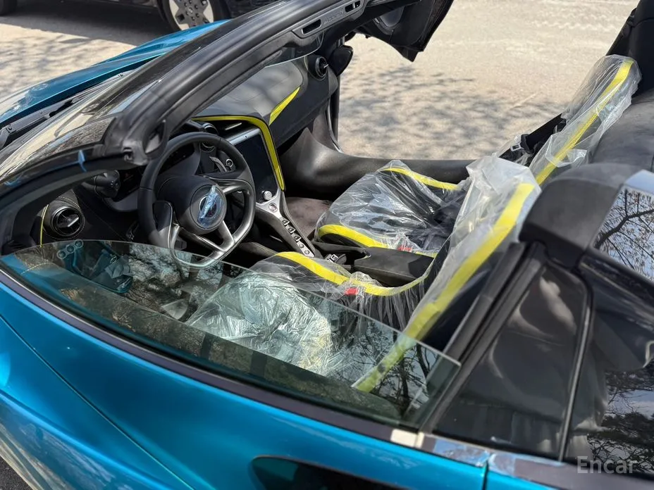 Фото 18 - McLaren 750S