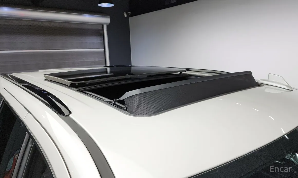 Фото 19 - Cadillac Escalade