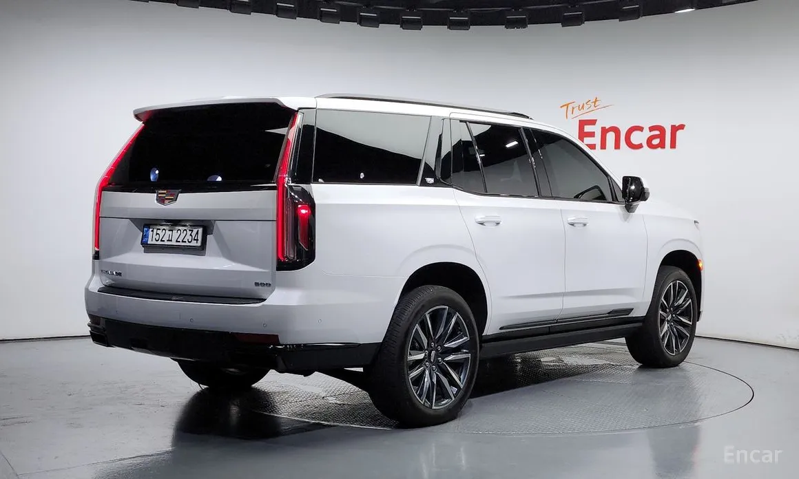 Фото 2 - Cadillac Escalade