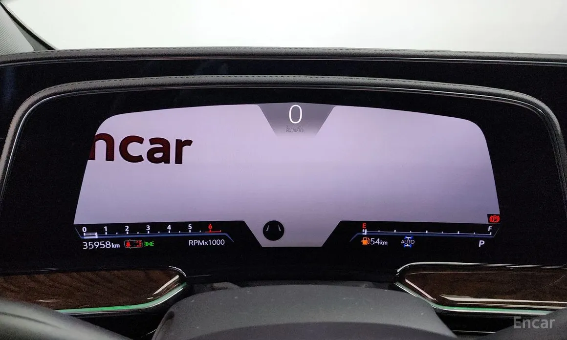 Фото 7 - Cadillac Escalade