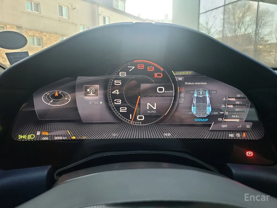 Фото 10 - Ferrari Roma