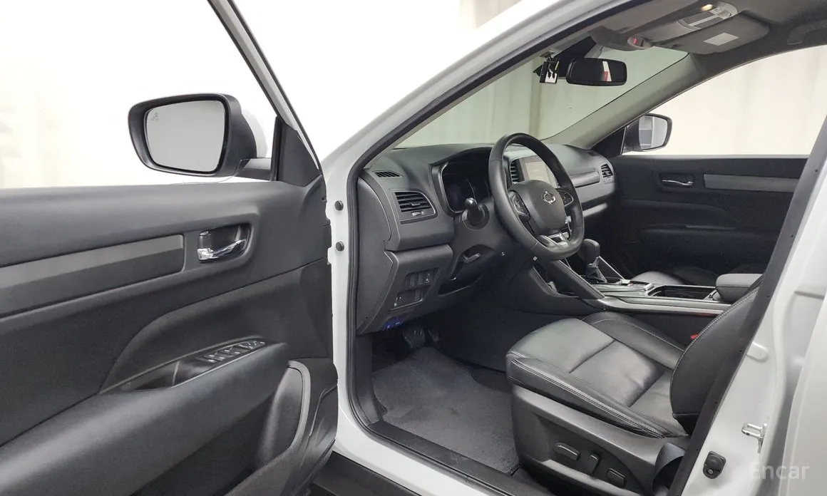 Фото 10 - Renault QM6