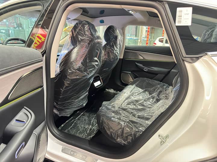 Фото 5 - Exeed Sterra ES