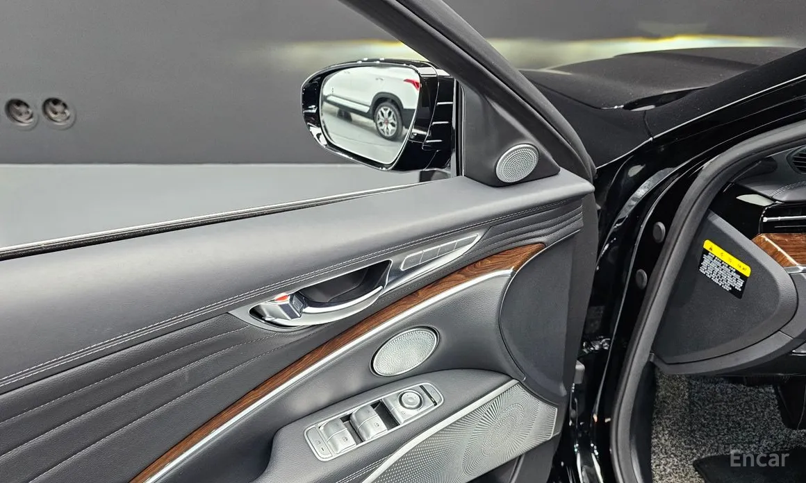 Фото 13 - Kia K9