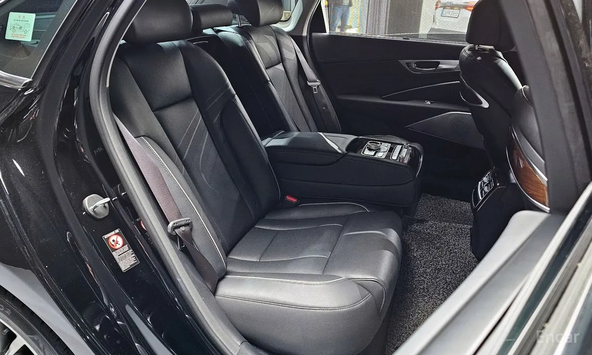 Фото 19 - Kia K9