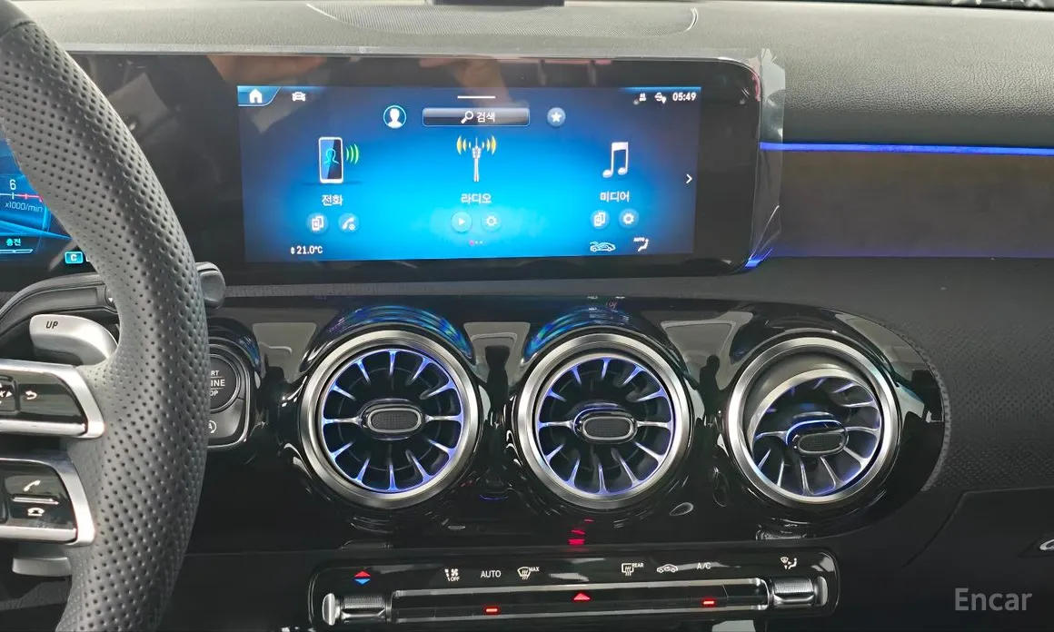 Фото 17 - Mercedes-Benz A-Class