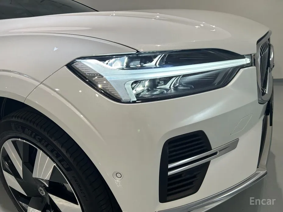 Фото 20 - Volvo XC60