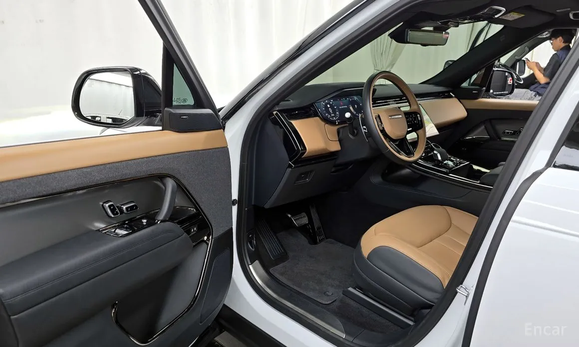 Фото 10 - Land Rover Range Rover Sport