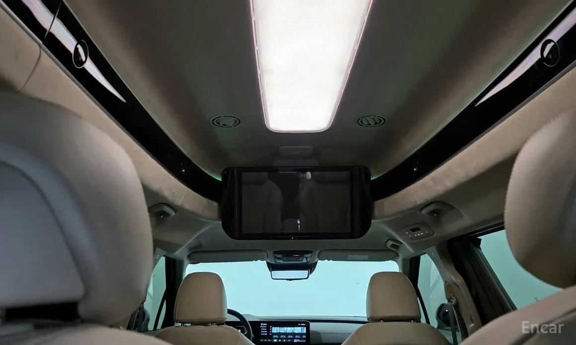 Фото 20 - Kia Carnival