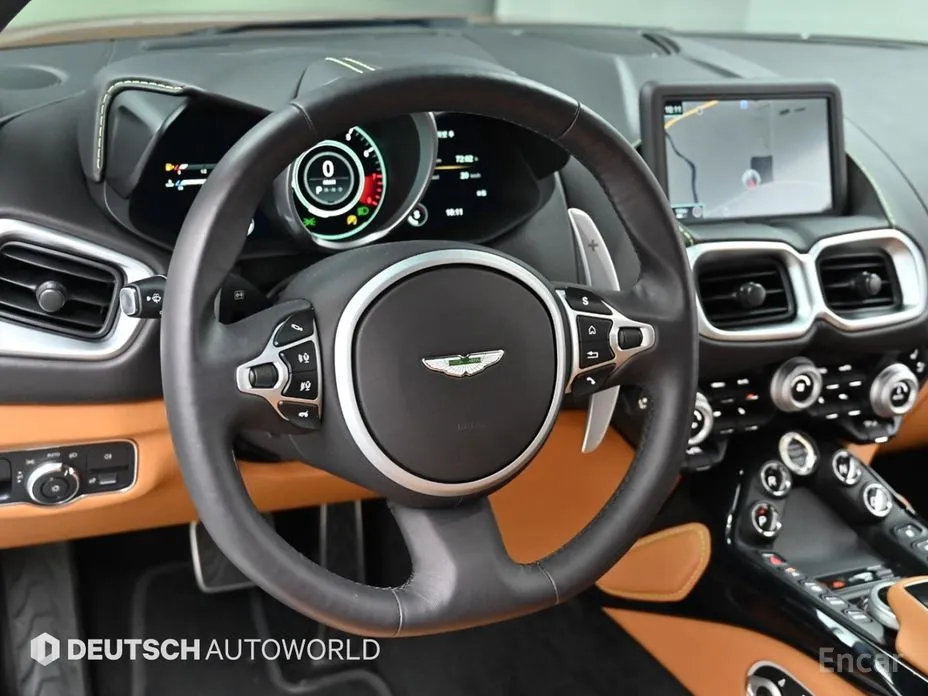 Фото 13 - Aston Martin Vantage