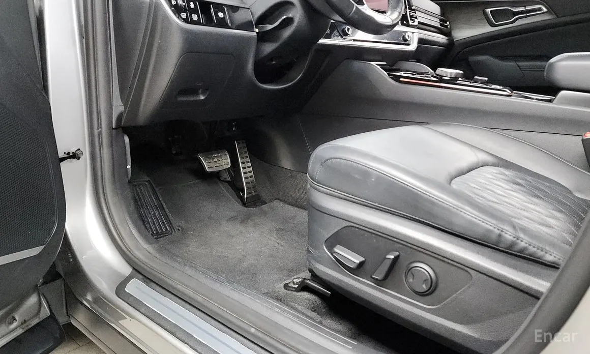 Фото 18 - Kia Sportage