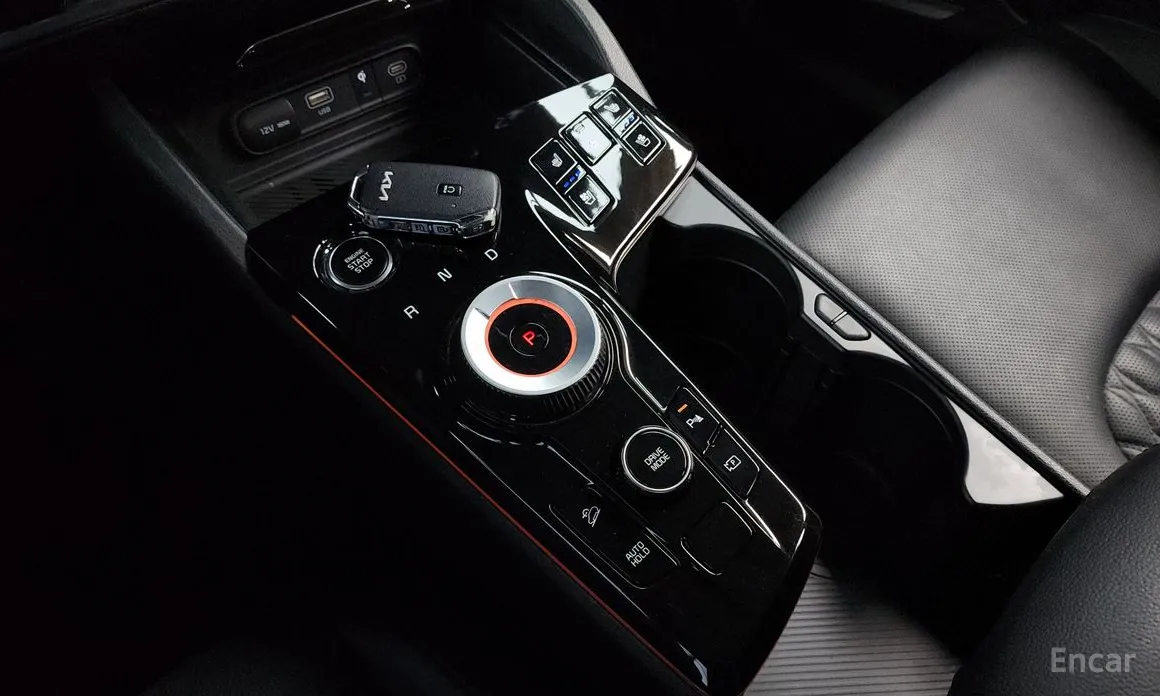 Фото 9 - Kia Sportage