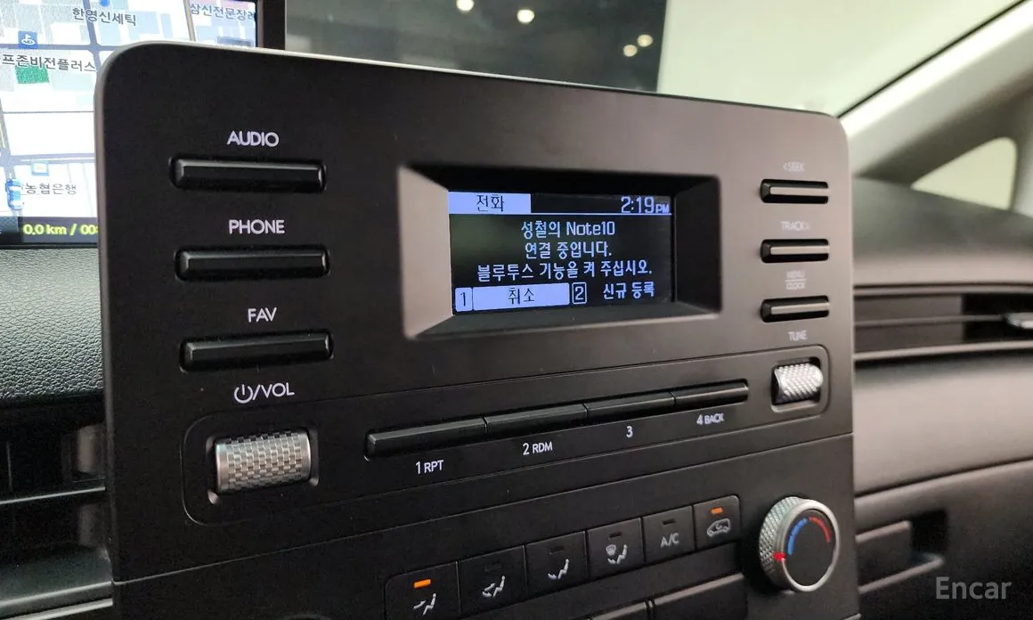 Фото 18 - Hyundai Staria