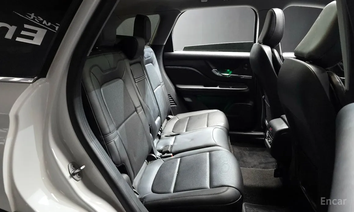 Фото 15 - Lincoln Corsair