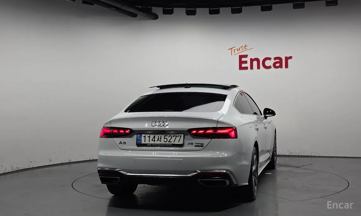 Фото 4 - Audi A5