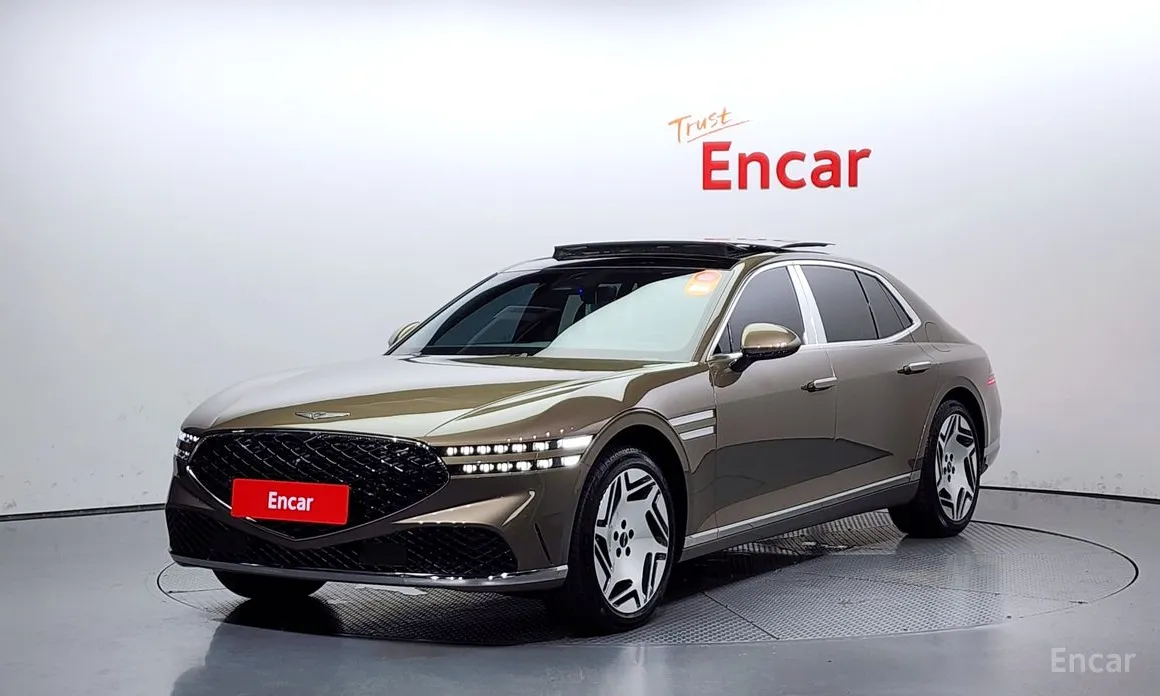 Фото 1 - Genesis G90