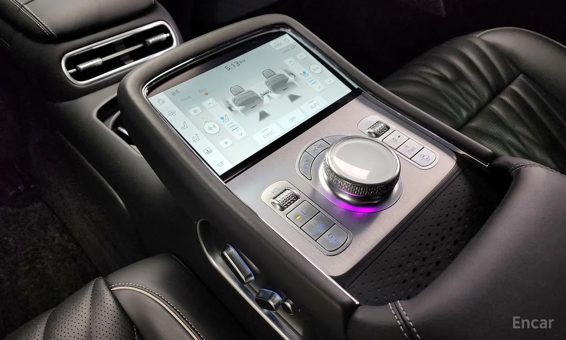 Фото 18 - Genesis G90