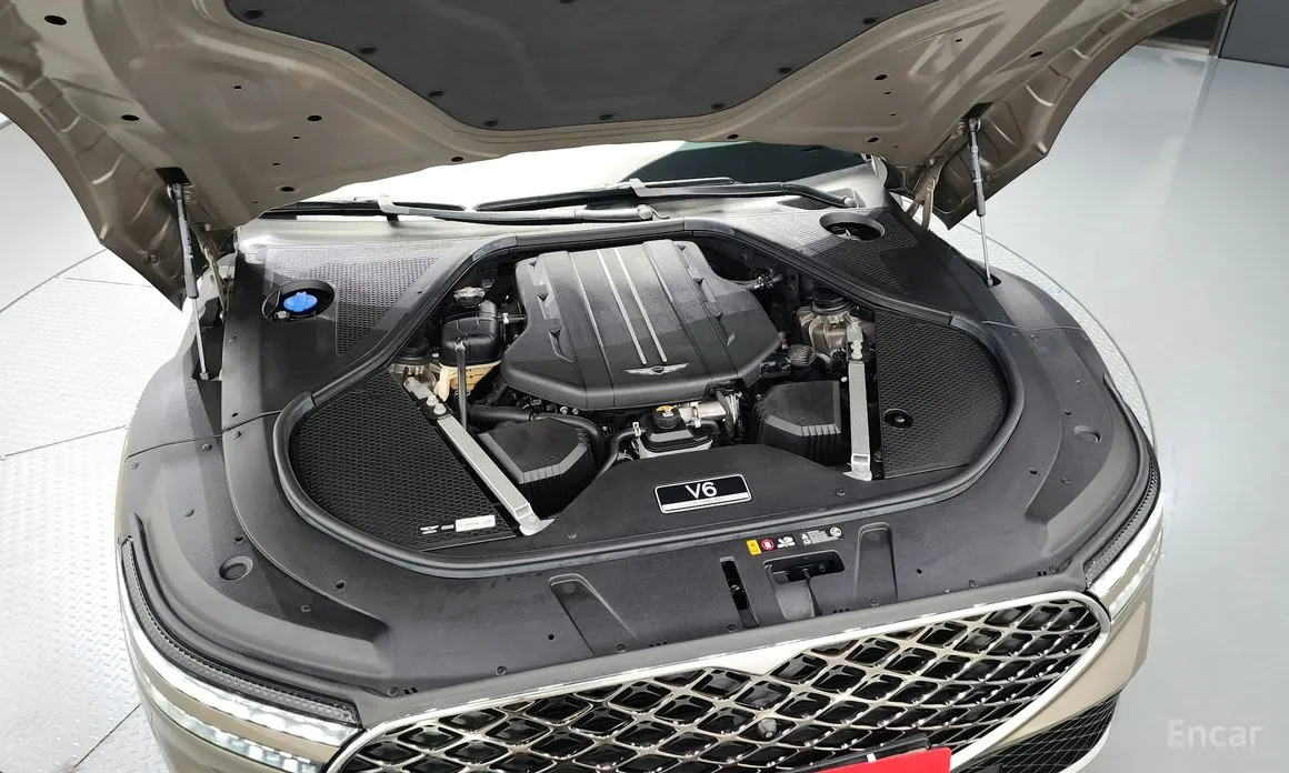 Фото 6 - Genesis G90