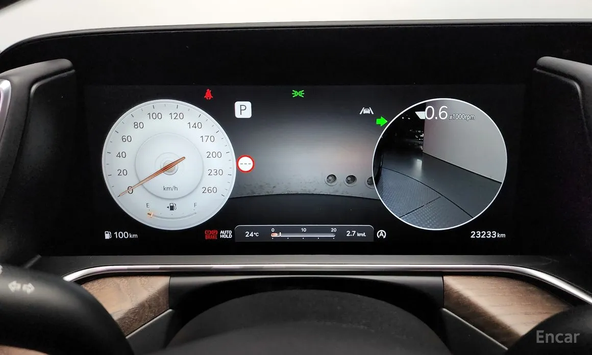 Фото 8 - Genesis G90