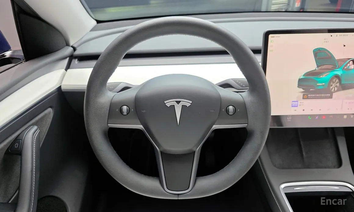 Фото 13 - Tesla Model Y