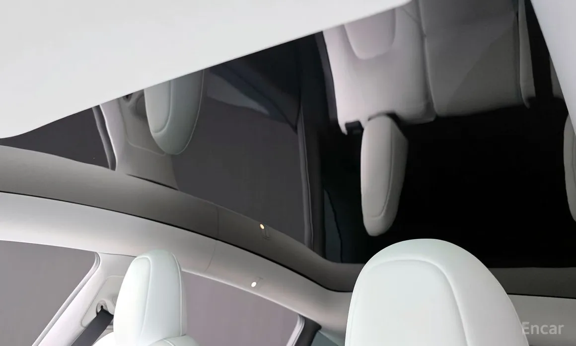 Фото 20 - Tesla Model Y