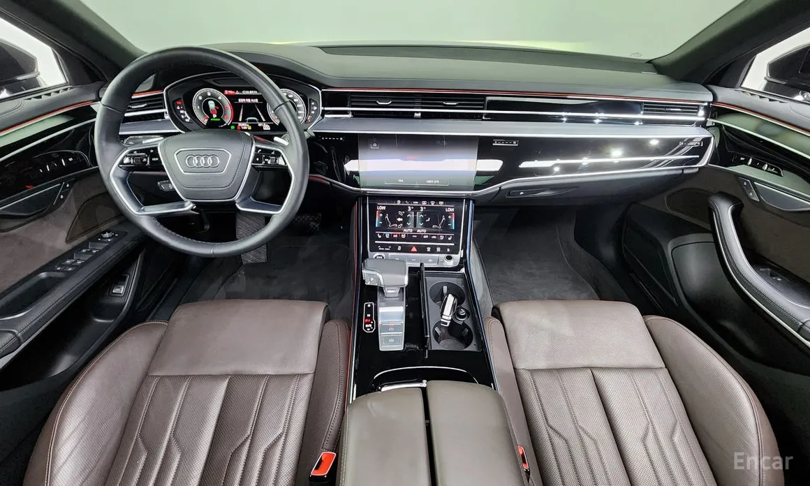Фото 7 - Audi A8