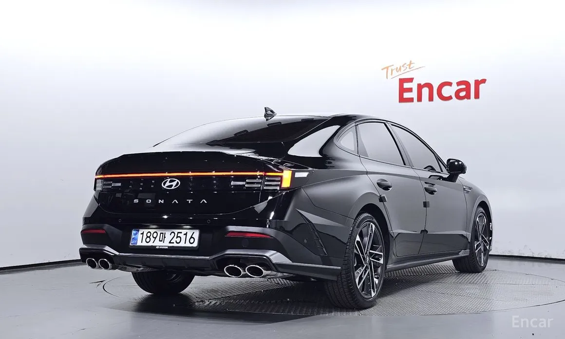 Фото 2 - Hyundai Sonata