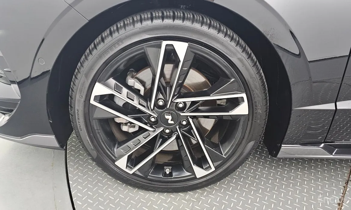 Фото 5 - Hyundai Sonata