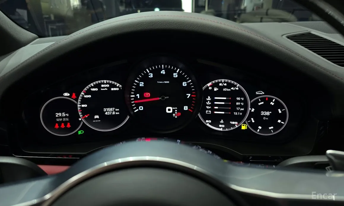 Фото 8 - Porsche Cayenne