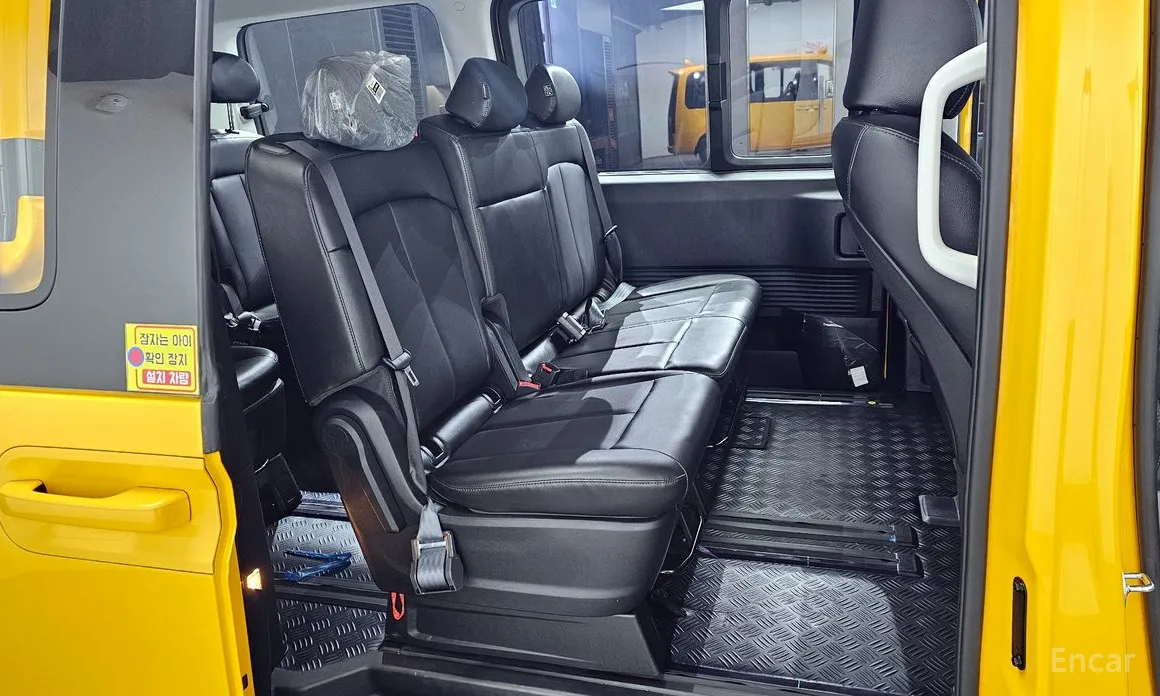 Фото 12 - Hyundai Staria