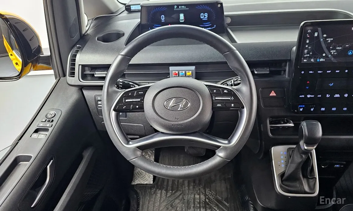 Фото 13 - Hyundai Staria