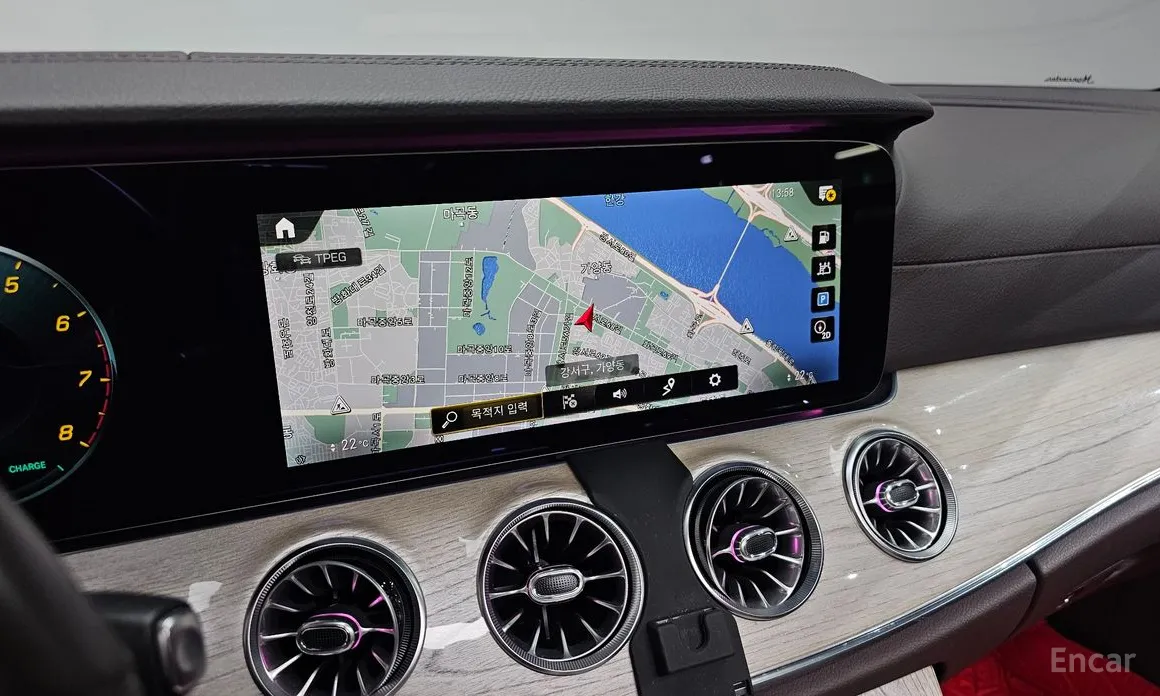 Фото 15 - Mercedes-Benz CLS-Class