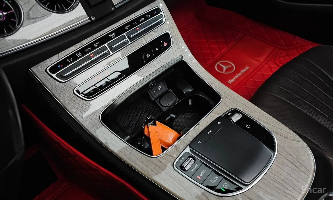 Фото 17 - Mercedes-Benz CLS-Class