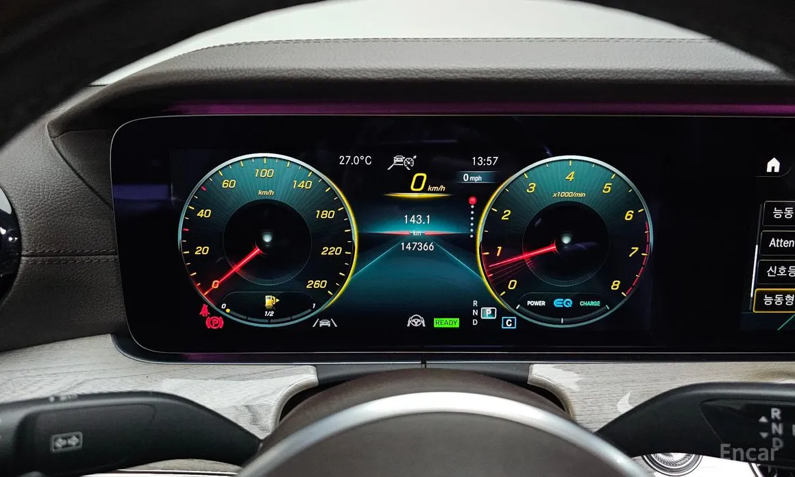 Фото 8 - Mercedes-Benz CLS-Class