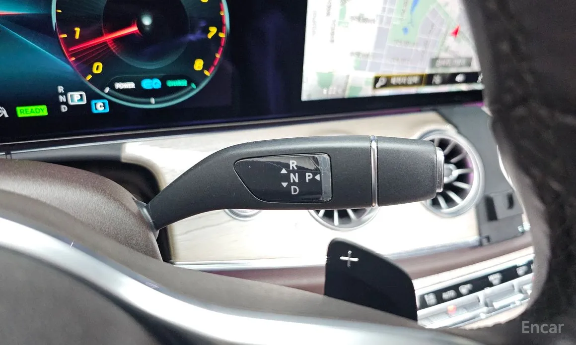 Фото 9 - Mercedes-Benz CLS-Class