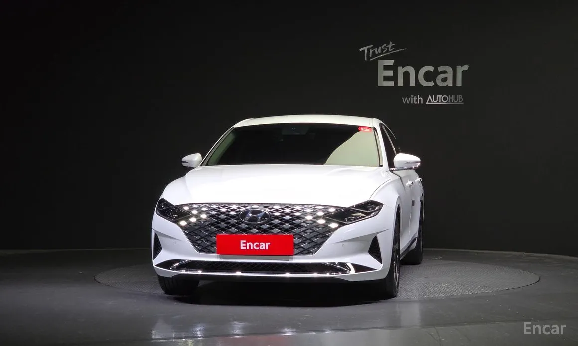 Фото 3 - Hyundai Grandeur