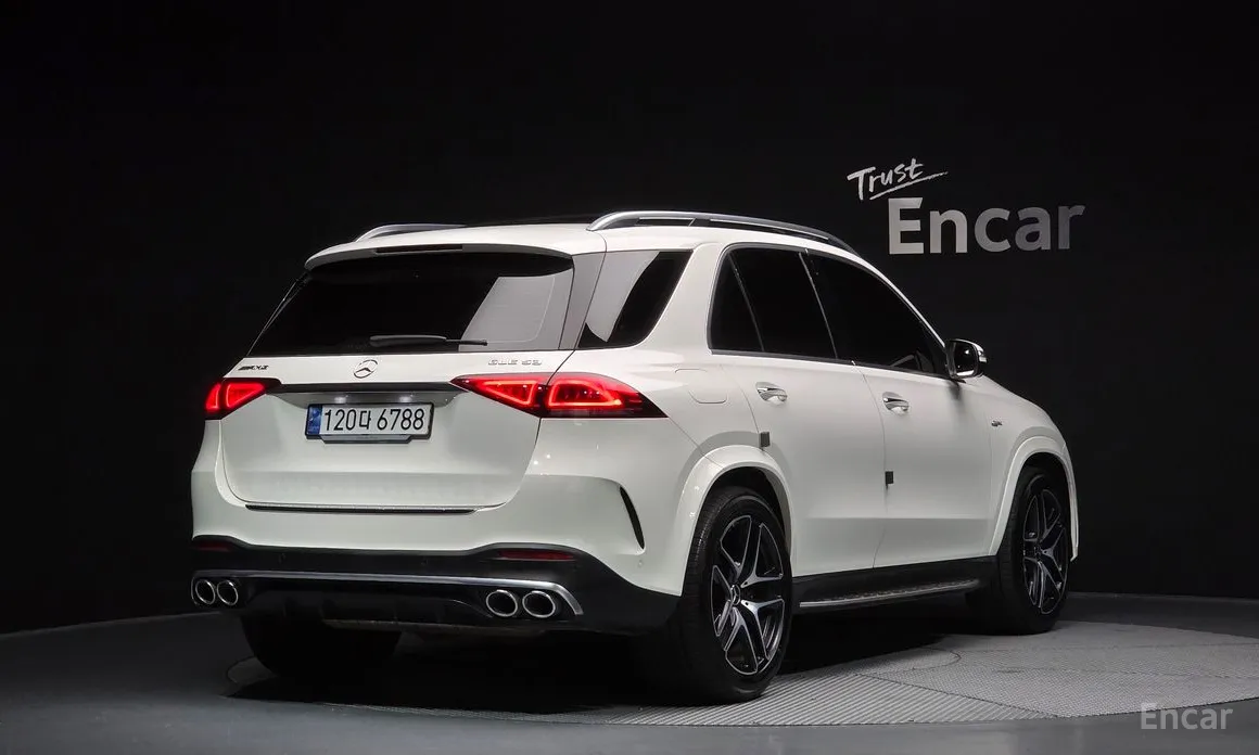 Фото 2 - Mercedes-Benz GLE-Class