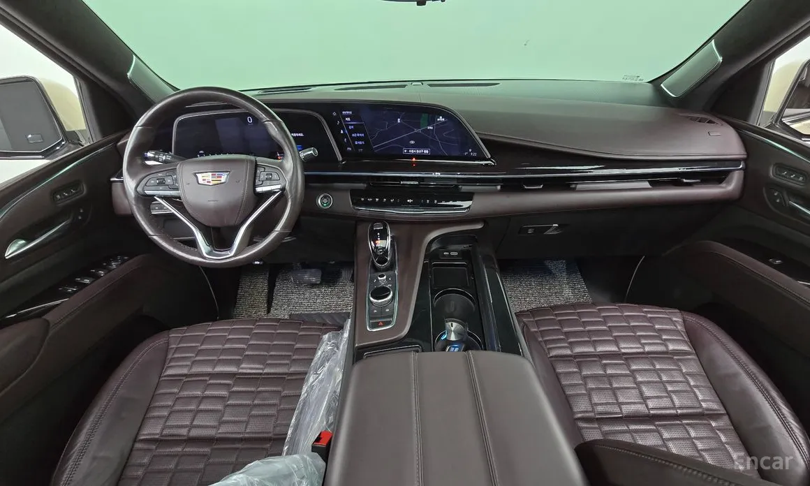 Фото 7 - Cadillac Escalade