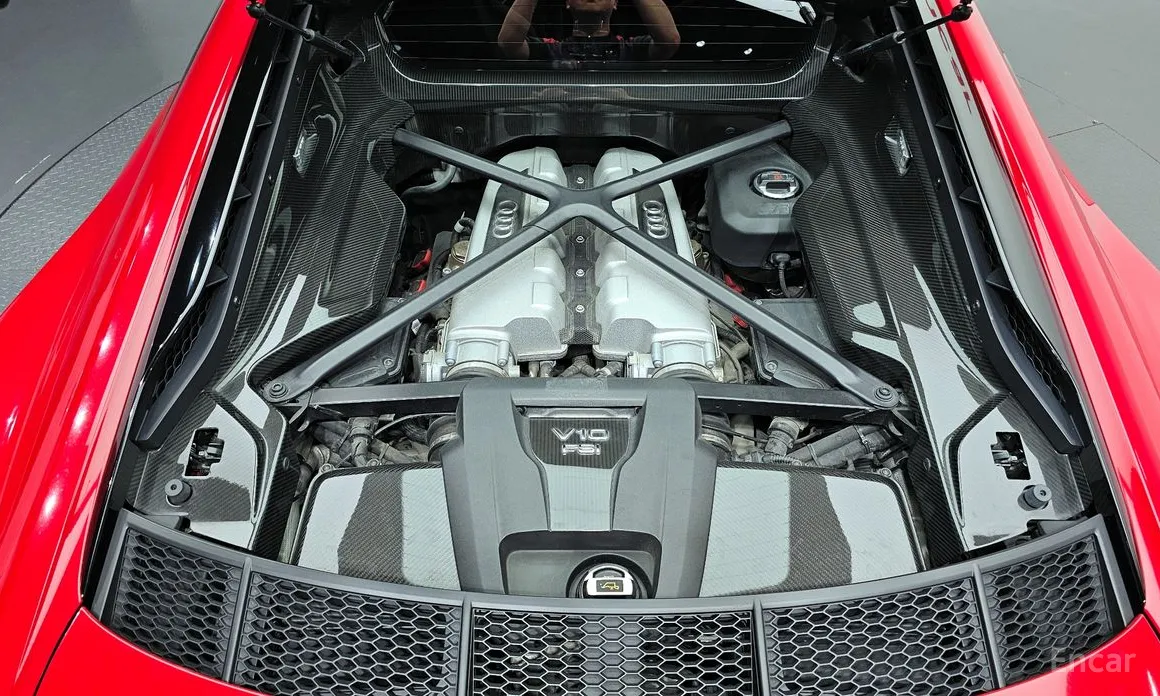 Фото 6 - Audi R8