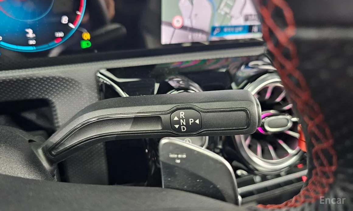 Фото 9 - Mercedes-Benz CLA-Class