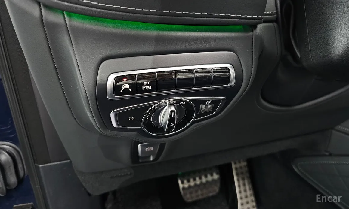 Фото 19 - Mercedes-Benz G-Class